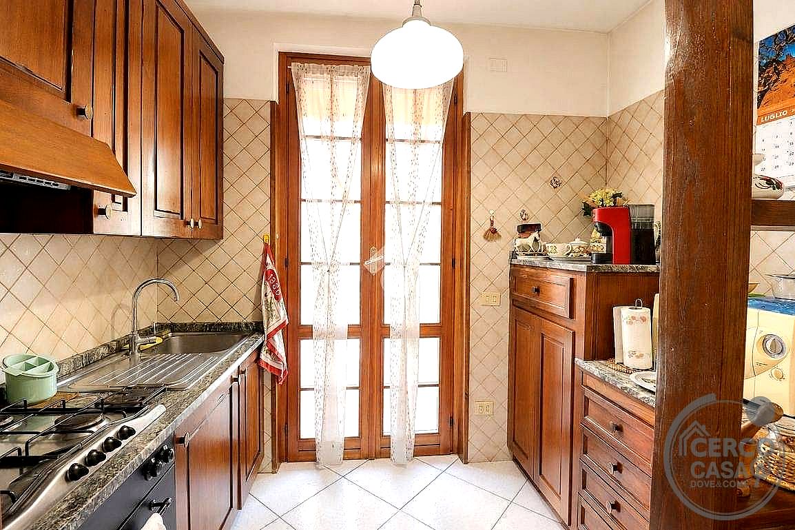 VILLA A SCHIERA VENDITA TERNI CESURE VALENZA · foto 4