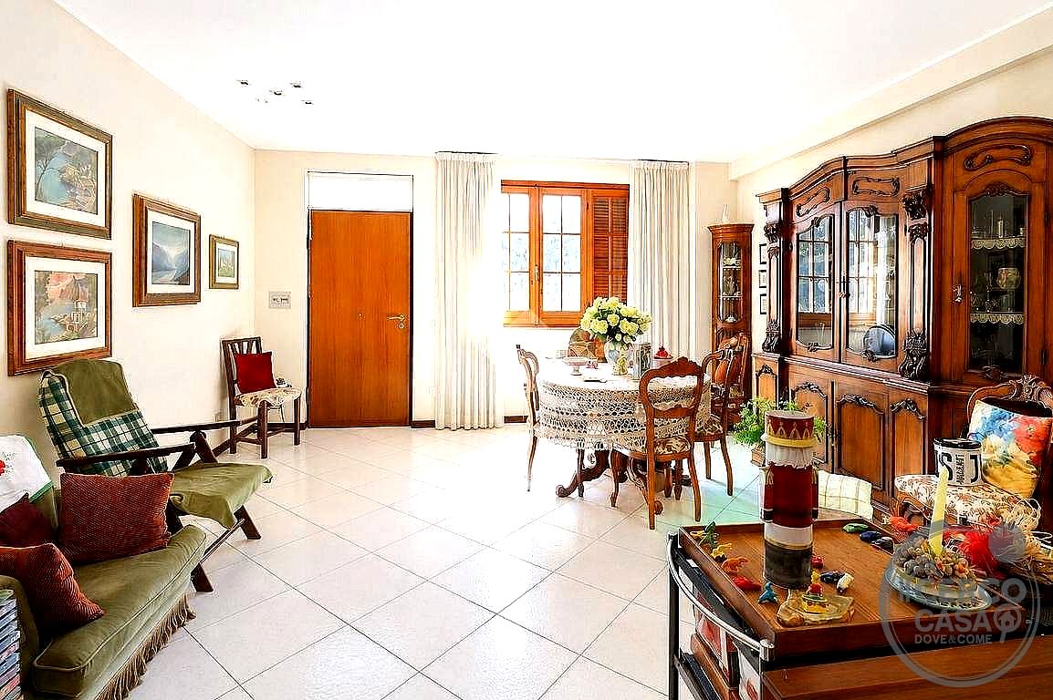 VILLA A SCHIERA VENDITA TERNI CESURE VALENZA · foto 5