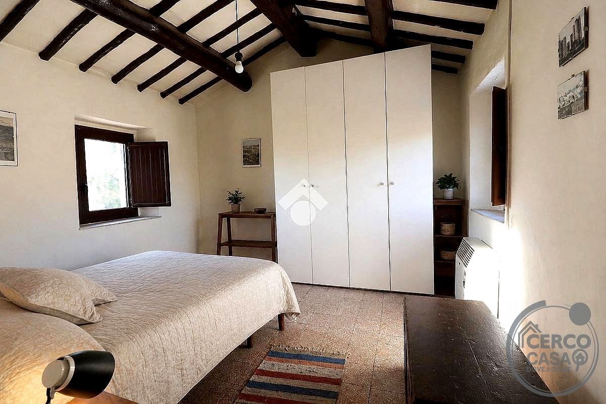 CASA INDIPENDENTE VENDITA TERNI CAMPOMICCIOLO · foto 2