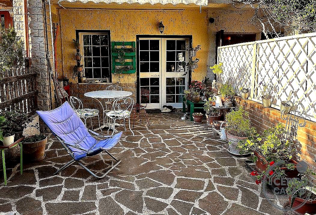 VILLA PORZIONE VENDITA PERUGIA CENERENTE · foto 6