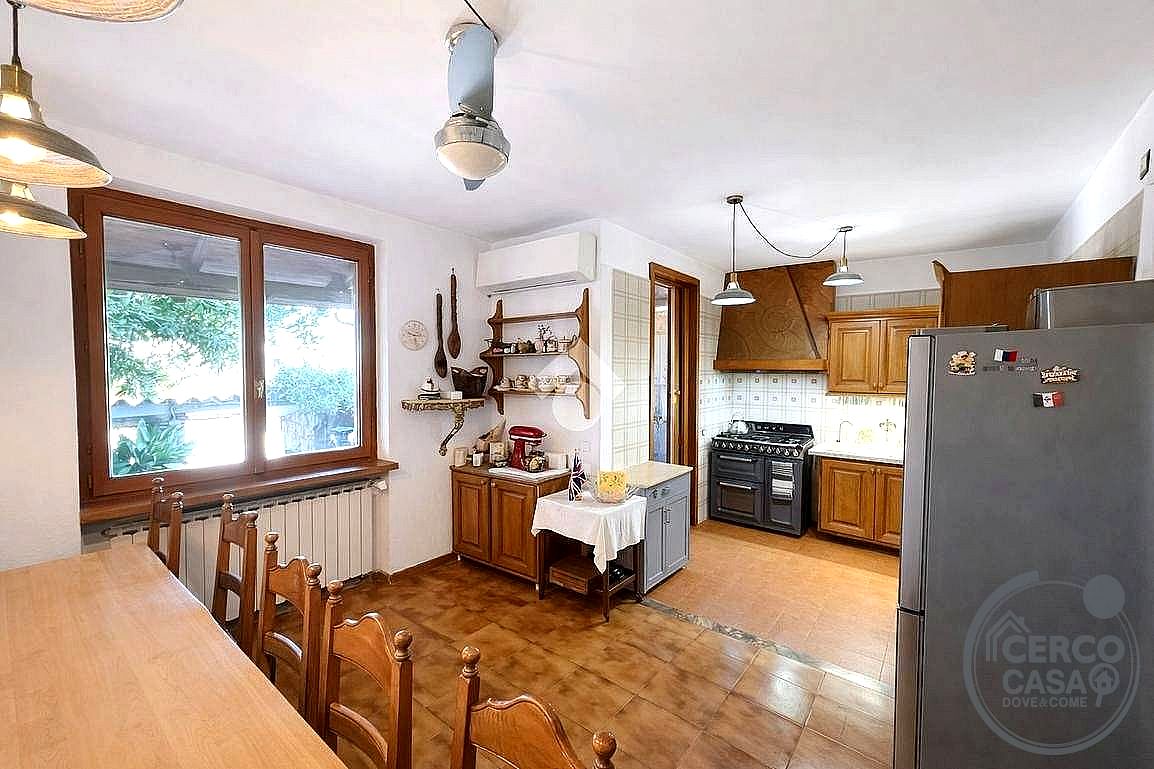 VILLA BIFAMILIARE VENDITA TERNI VALENZA · foto 6