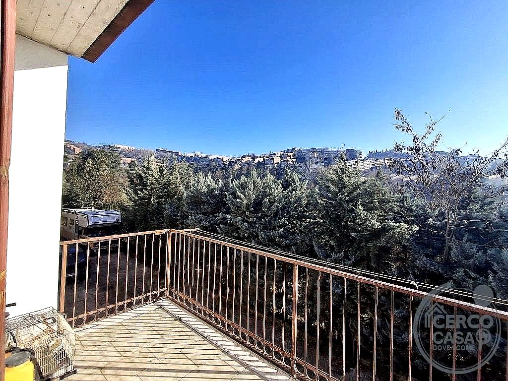 VILLA VENDITA PERUGIA SAN MARCO · foto 2