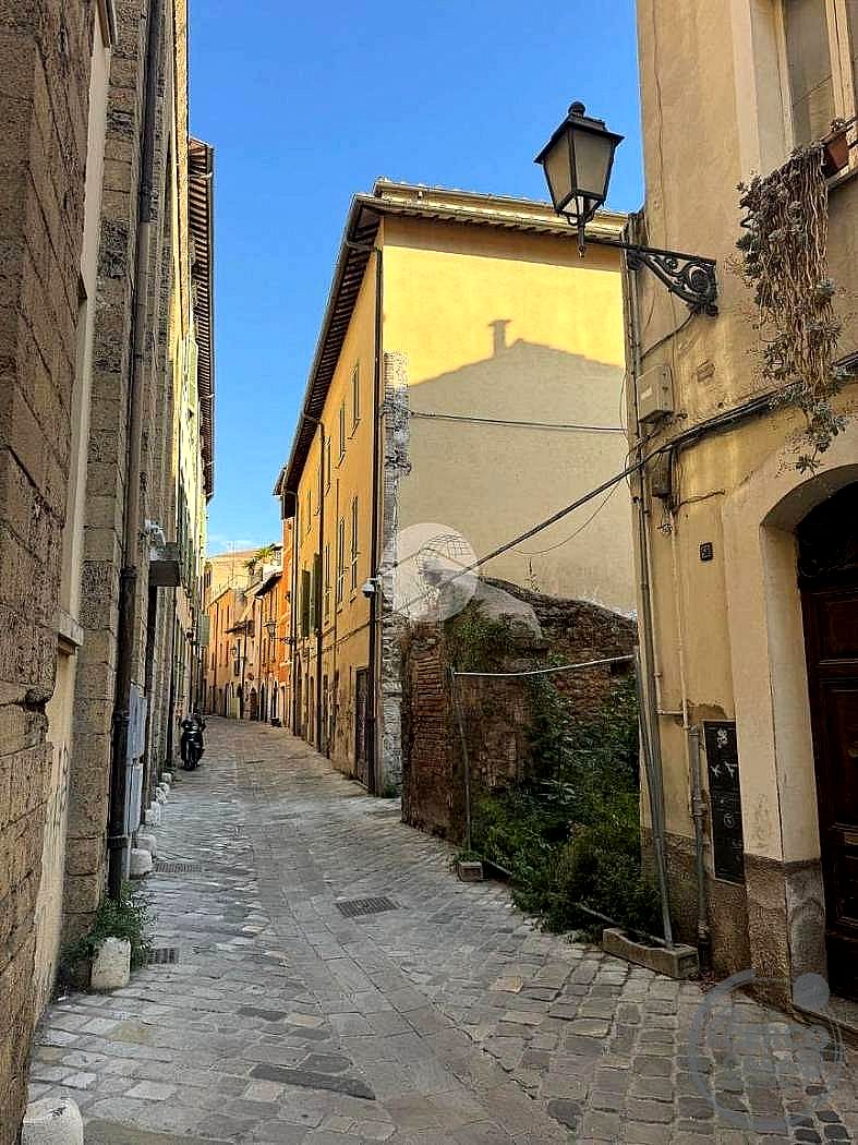 CASA INDIPENDENTE VENDITA TERNI CENTRO STORICO · foto 7