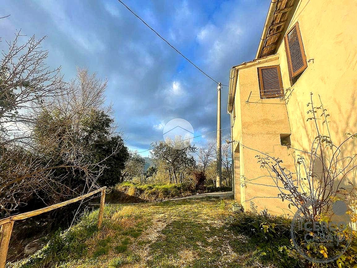 CIELO - TERRA VENDITA TERNI SAN LIBERATORE · foto 2