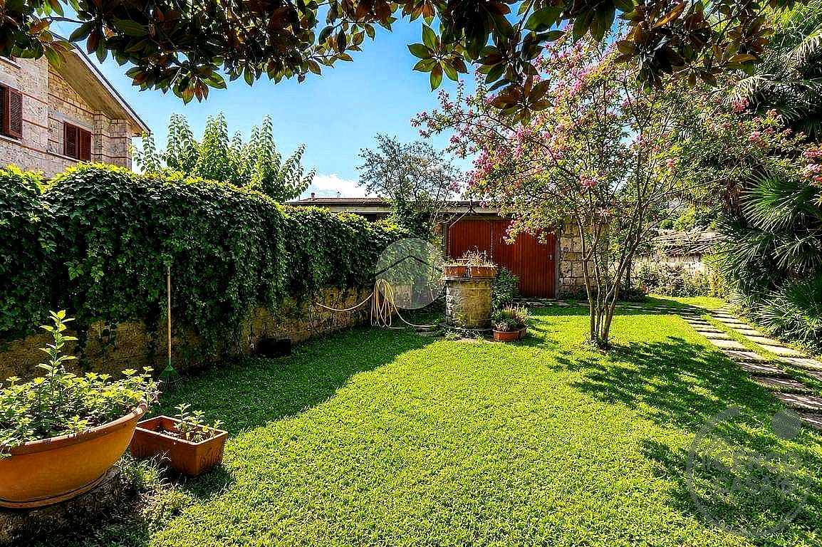 VILLA BIFAMILIARE VENDITA TERNI CESURE VALENZA · foto 8