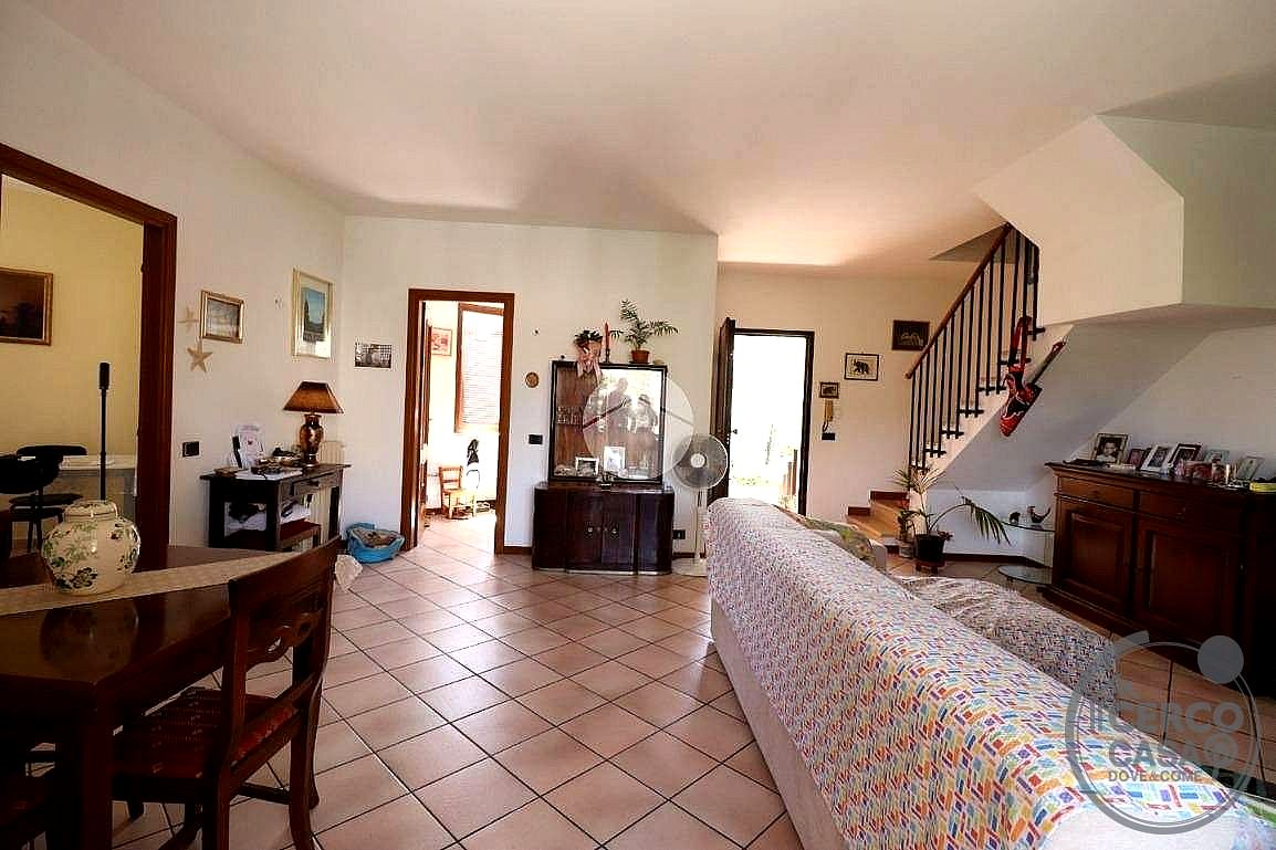 BIFAMILIARE VENDITA TERNI CESURE · foto 6