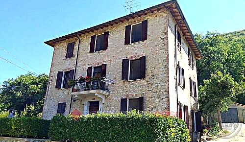 BIFAMILIARE VENDITA CASTIGLIONE DEL LAGO · foto 24