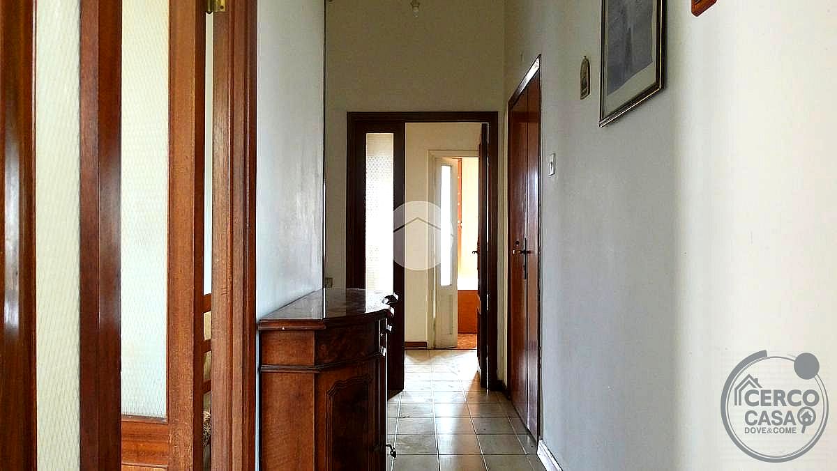 TRILOCALE VENDITA TERNI ZONA STAZIONE · foto 7