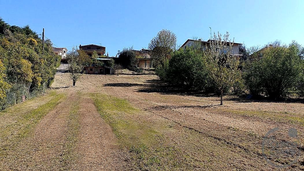 TERRENO EDIFICABILE VENDITA PERUGIA CANNETO