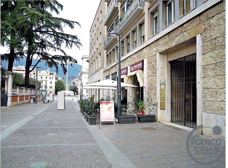APPARTAMENTO VENDITA TERNI CENTRO STORICO