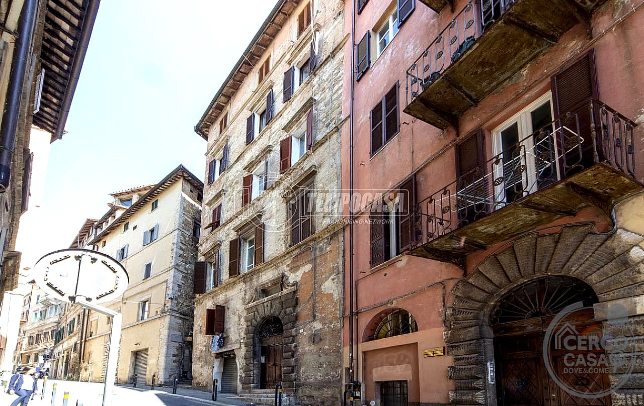 APPARTAMENTO VENDITA PERUGIA CENTRO STORICO