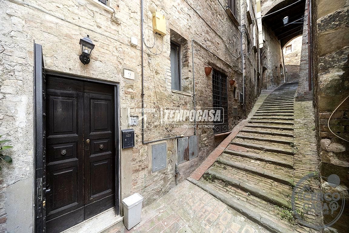 CIELO - TERRA VENDITA PERUGIA CENTRO STORICO · foto 14