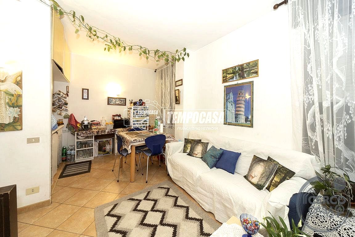 MONOLOCALE VENDITA PERUGIA FONTI COPERTE · foto 2