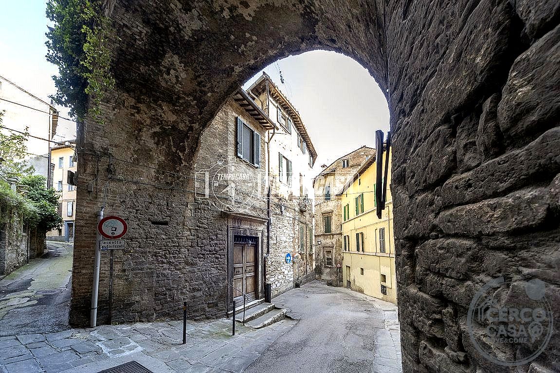 APPARTAMENTO VENDITA PERUGIA CENTRO STORICO · foto 11