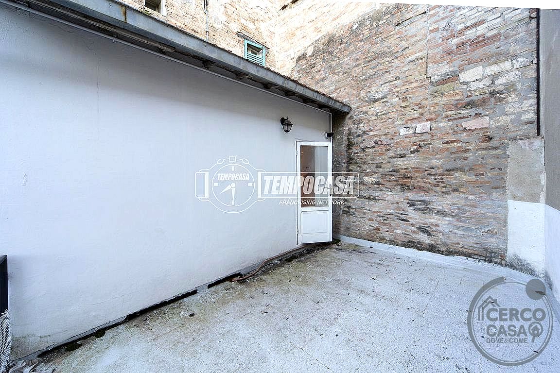APPARTAMENTO VENDITA PERUGIA CENTRO STORICO · foto 8