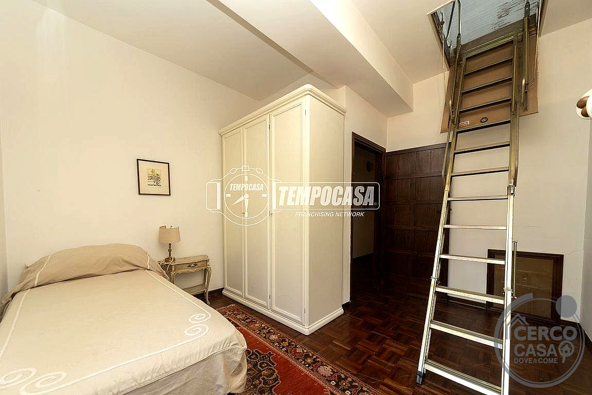 VILLA VENDITA PERUGIA MONTELUCE · foto 12