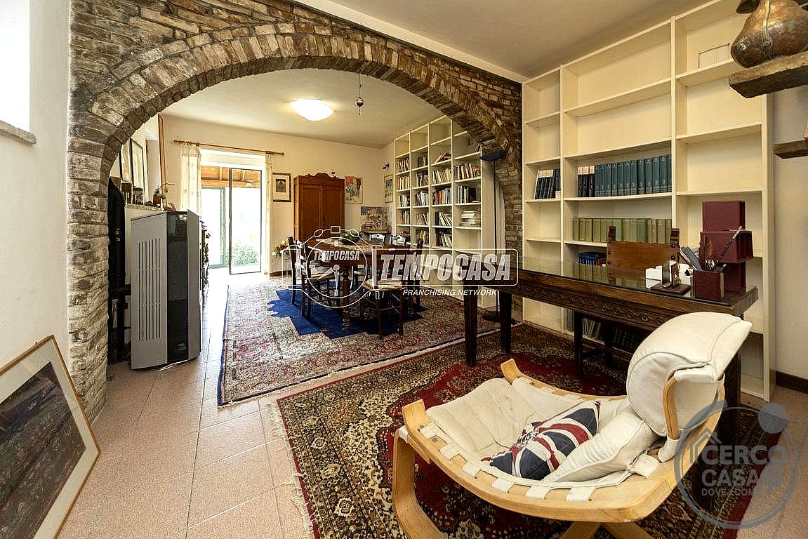 VILLA VENDITA PERUGIA MONTELUCE · foto 18