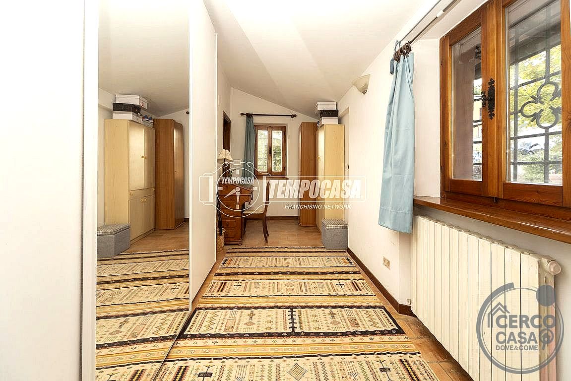 VILLA VENDITA PERUGIA MONTELUCE · foto 5