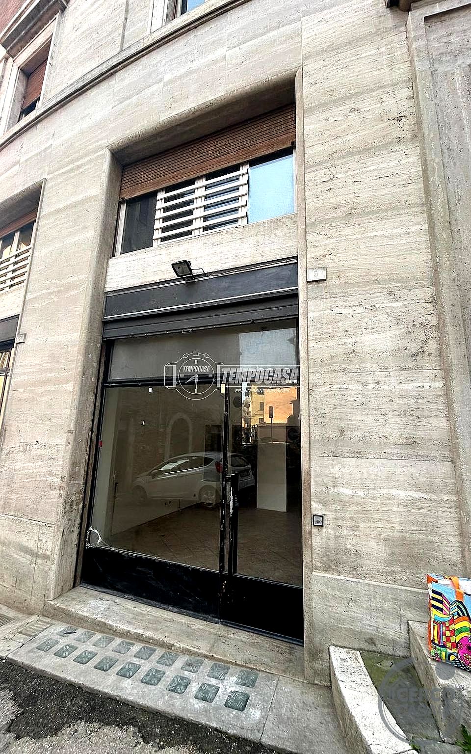 NEGOZIO AFFITTO PERUGIA CENTRO STORICO · foto 4
