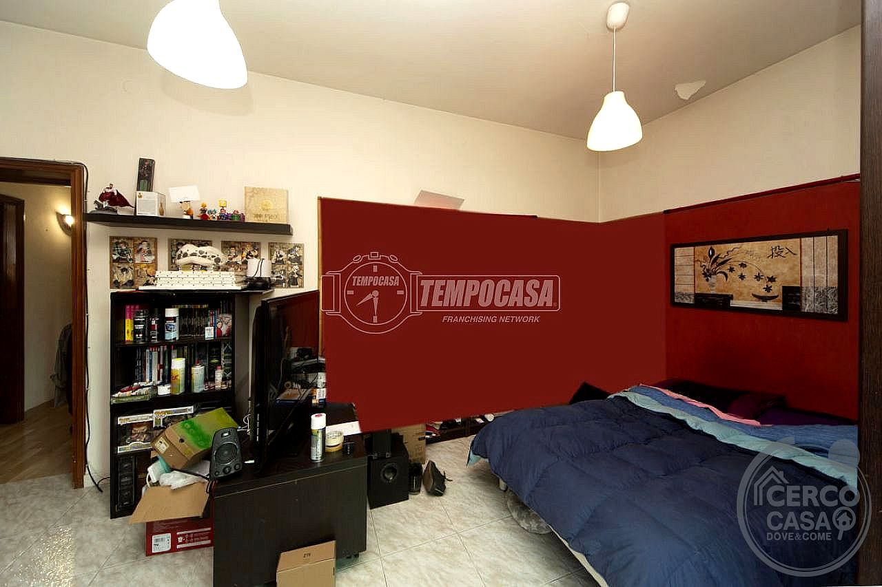 CASA INDIPENDENTE VENDITA DERUTA · foto 10