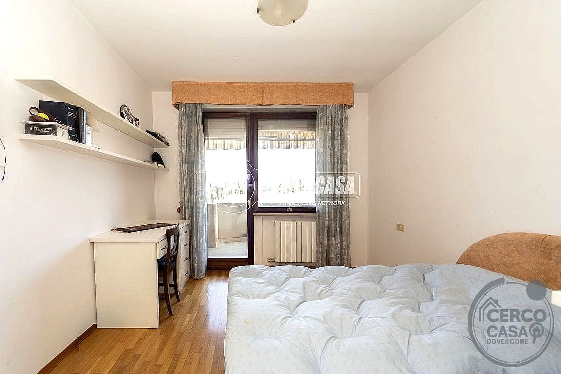 VILLA A SCHIERA VENDITA PERUGIA SANTA LUCIA · foto 11
