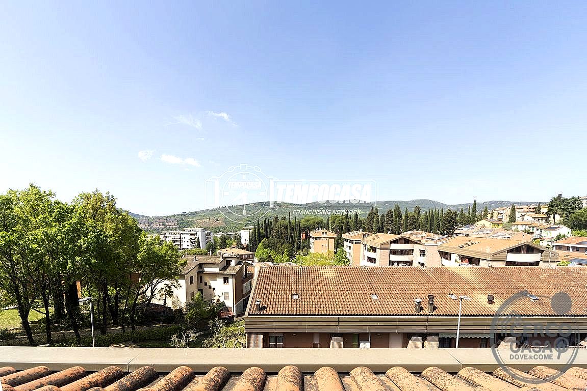 VILLA A SCHIERA VENDITA PERUGIA SANTA LUCIA · foto 18