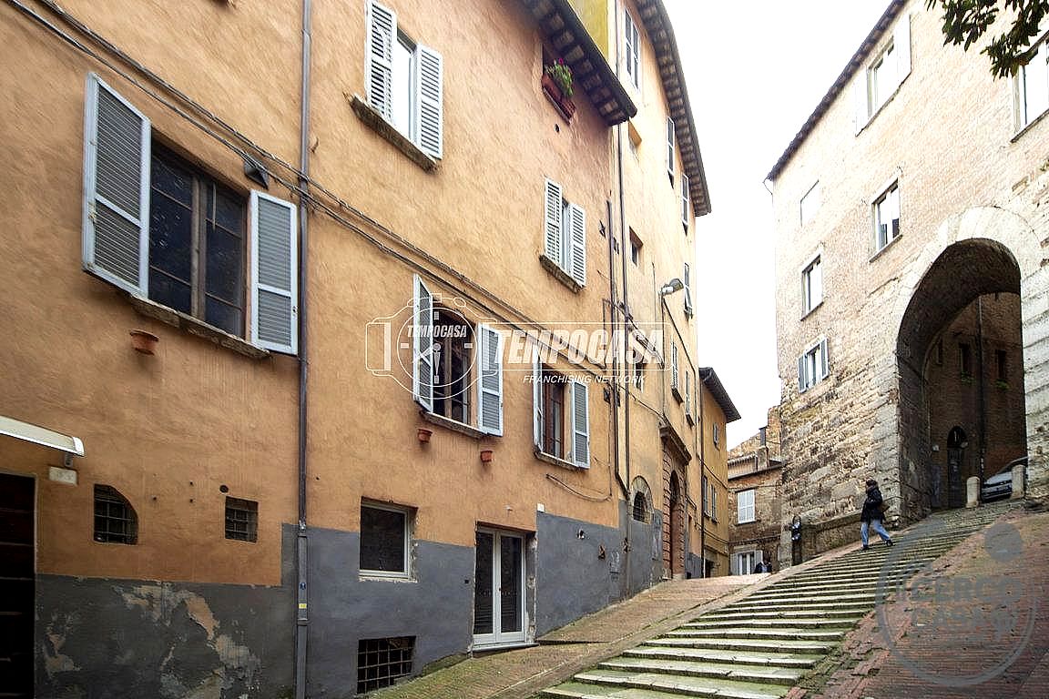 APPARTAMENTO VENDITA PERUGIA CENTRO STORICO · foto 14