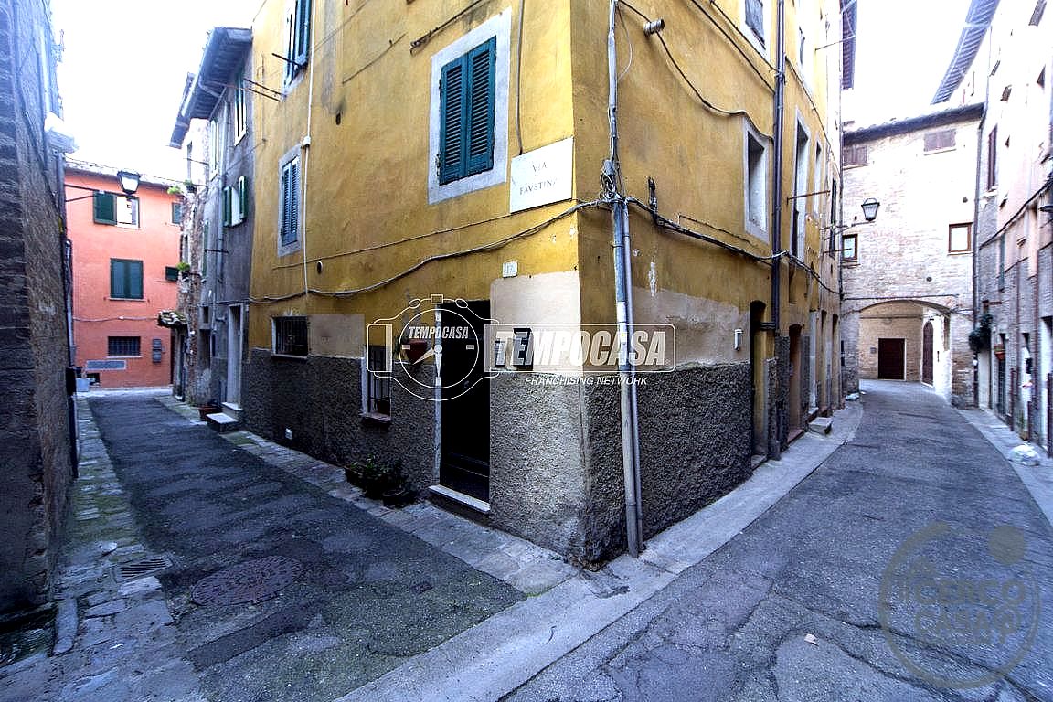 BILOCALE VENDITA PERUGIA CENTRO STORICO