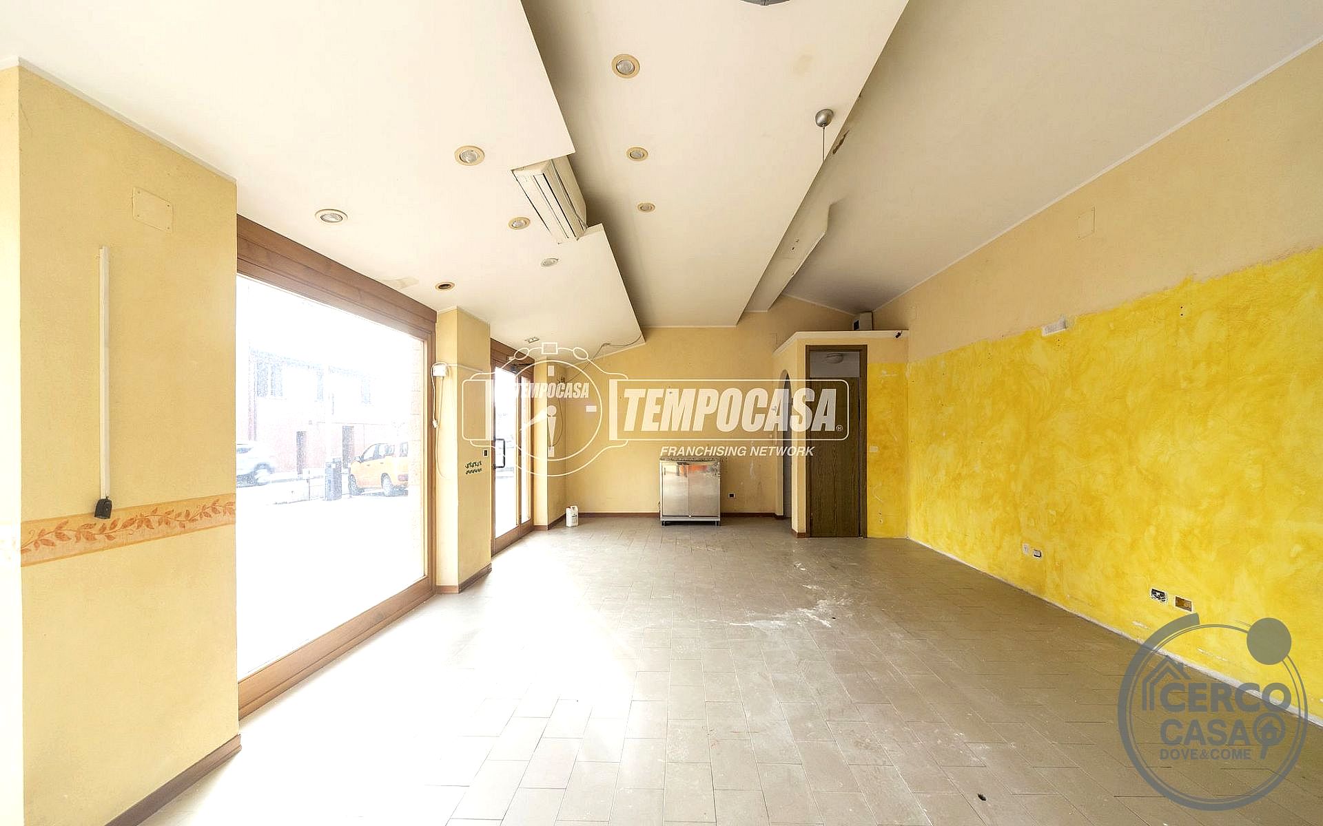 NEGOZIO VENDITA PERUGIA MONTEBELLO · foto 4