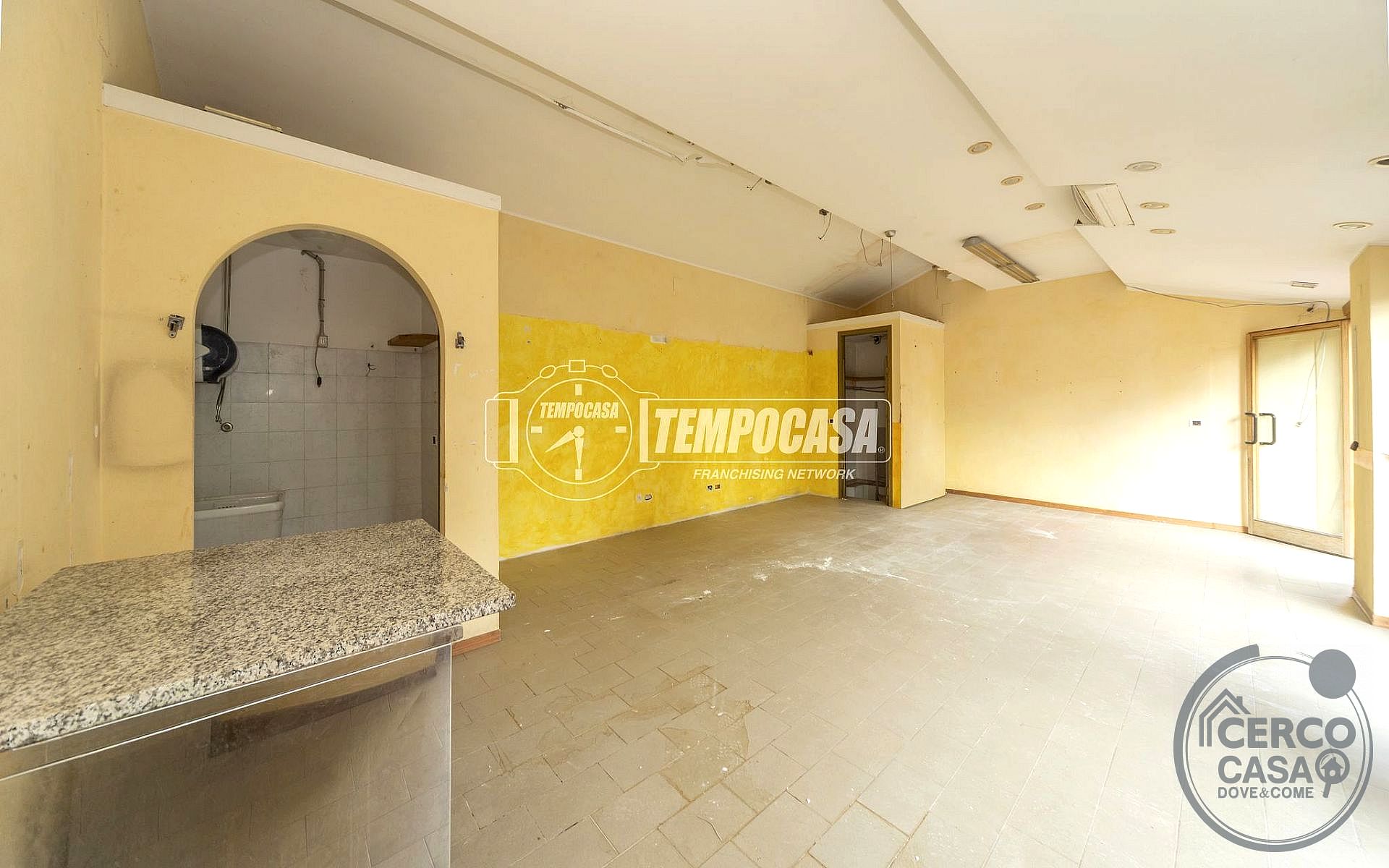 NEGOZIO VENDITA PERUGIA MONTEBELLO · foto 6