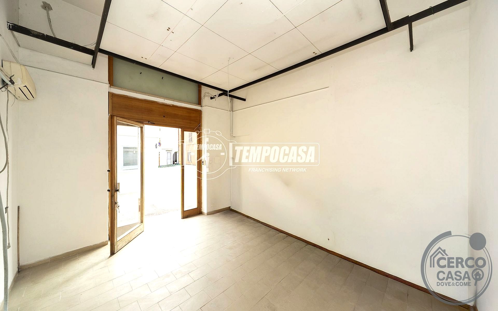 NEGOZIO VENDITA PERUGIA MONTEBELLO · foto 8