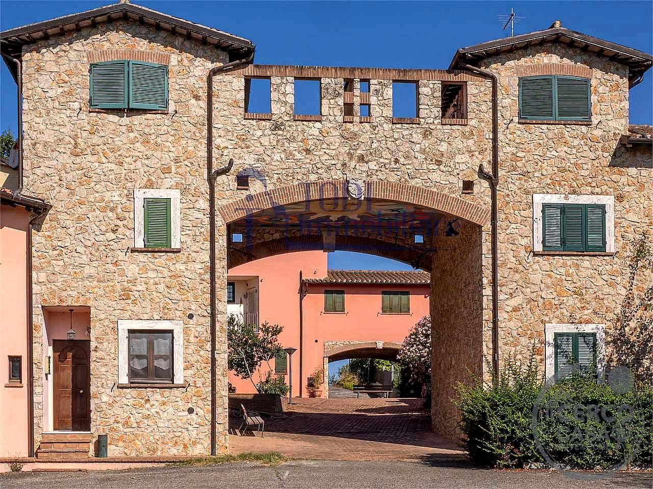 APPARTAMENTO AFFITTO TODI · foto 7