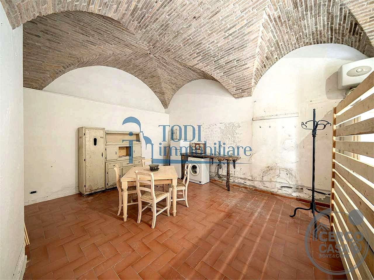 APPARTAMENTO VENDITA TODI · foto 19