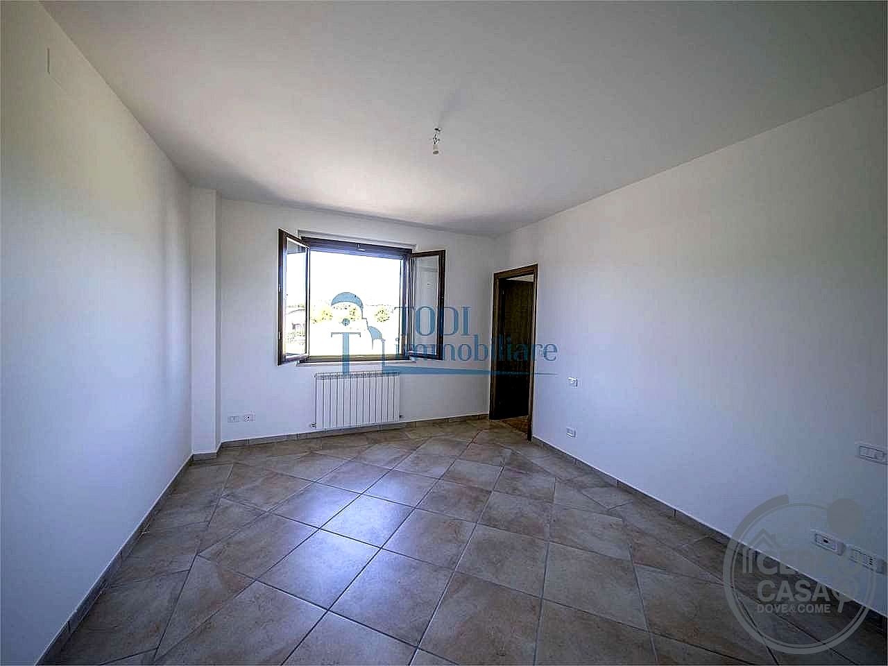 VILLA A SCHIERA VENDITA MARSCIANO · foto 10