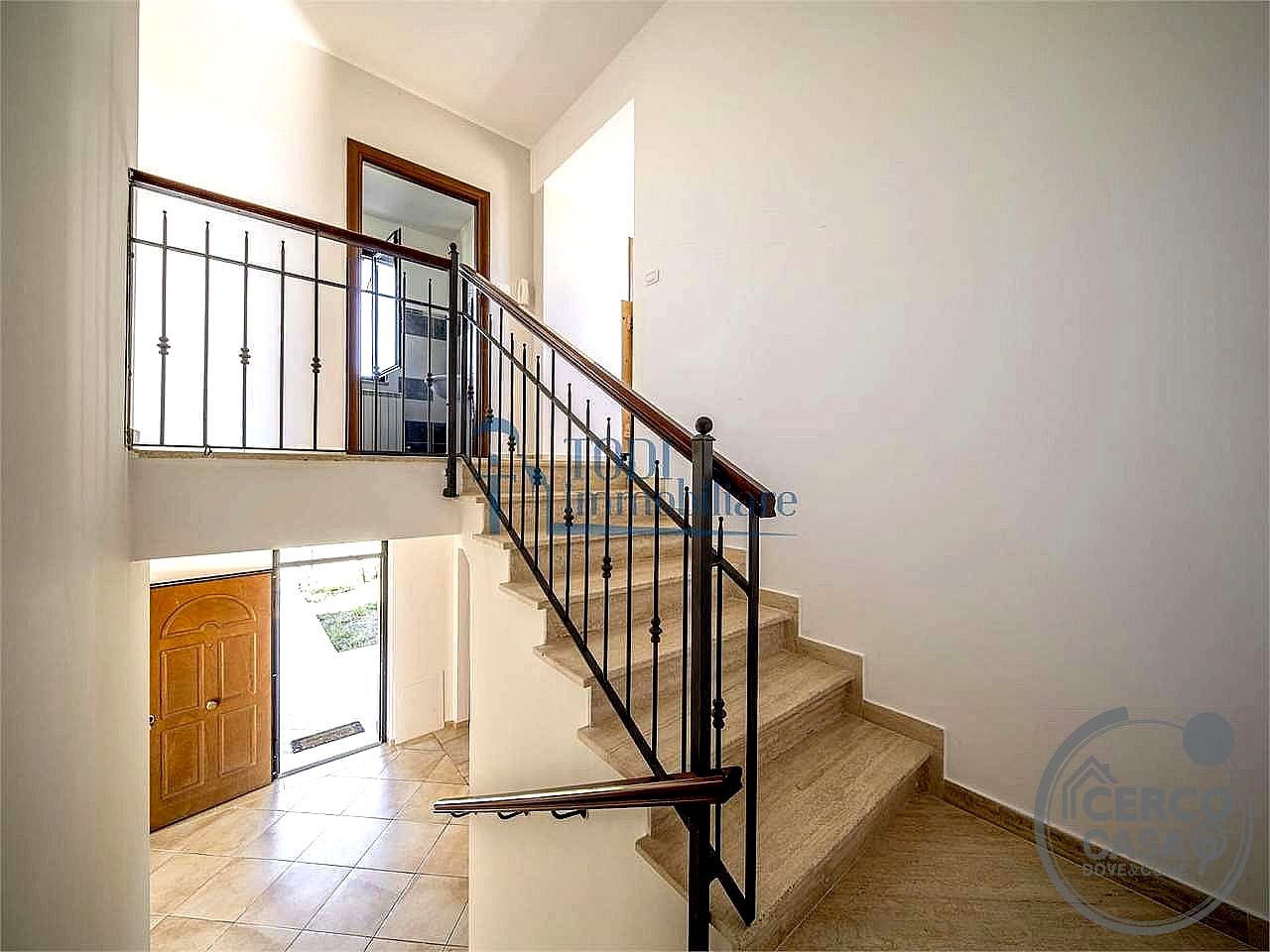 VILLA A SCHIERA VENDITA MARSCIANO · foto 21