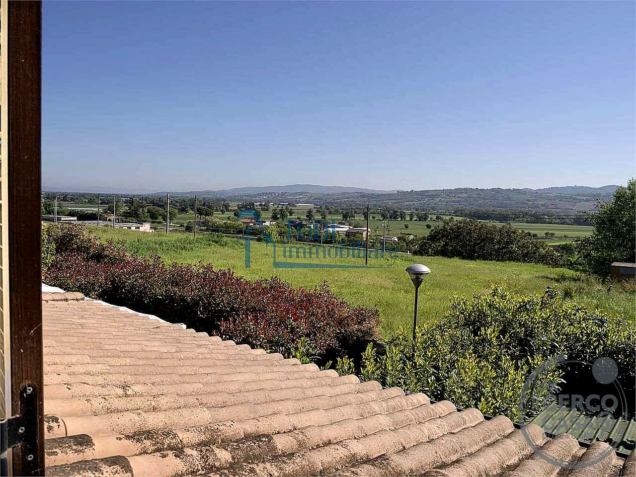 VILLA A SCHIERA VENDITA MARSCIANO · foto 5