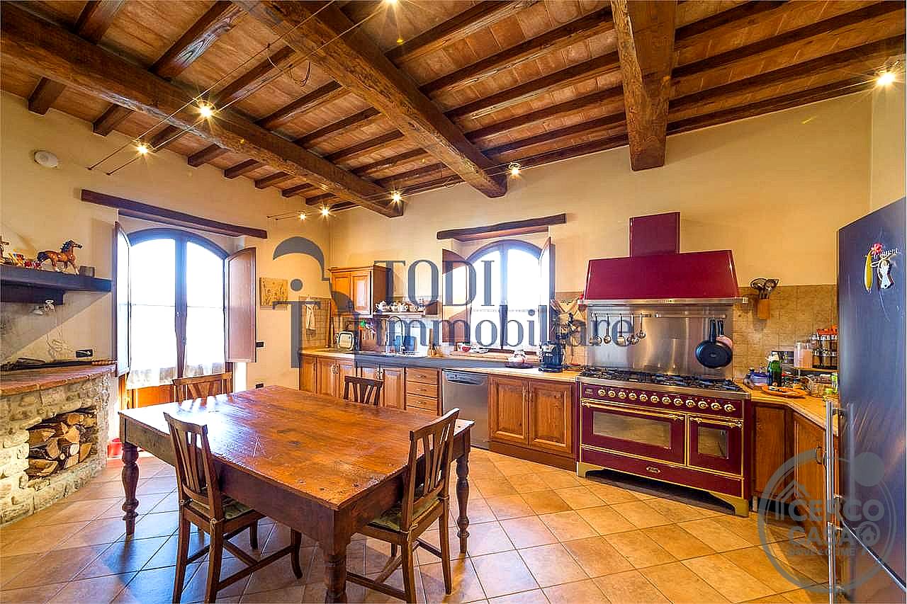 VILLA VENDITA TODI · foto 13