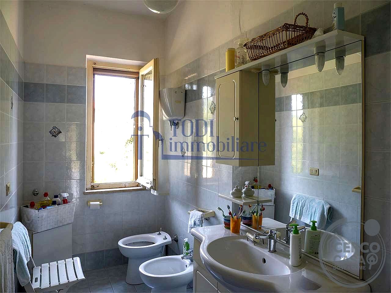 PORZIONE DI CASA VENDITA TODI · foto 10
