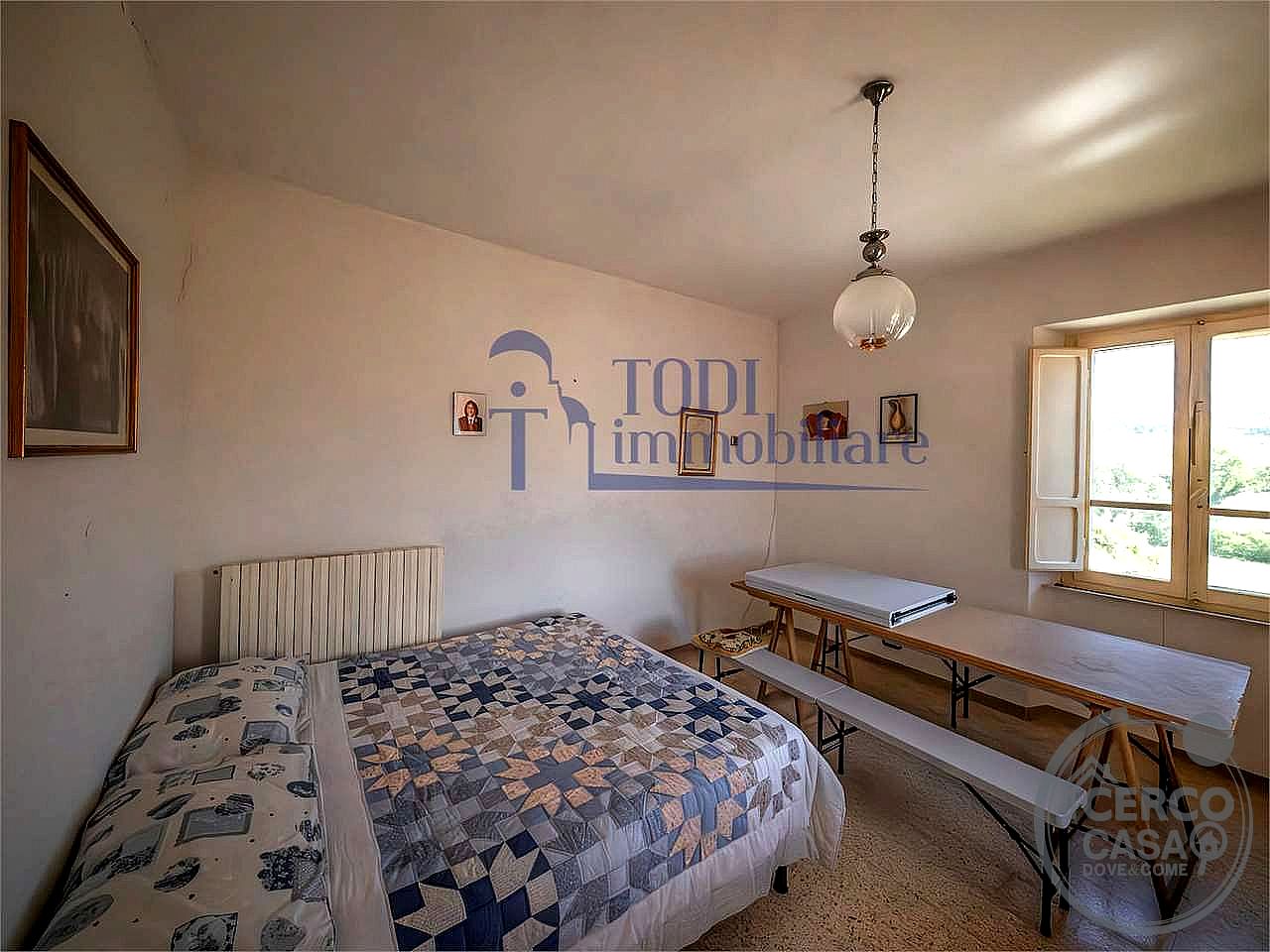 PORZIONE DI CASA VENDITA TODI · foto 11