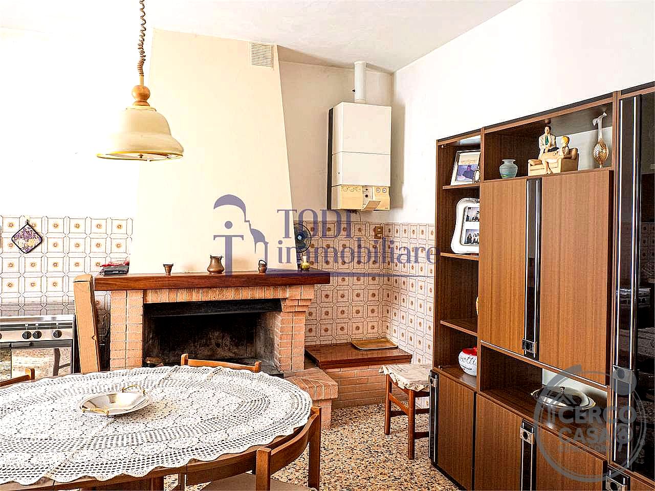 PORZIONE DI CASA VENDITA TODI · foto 16