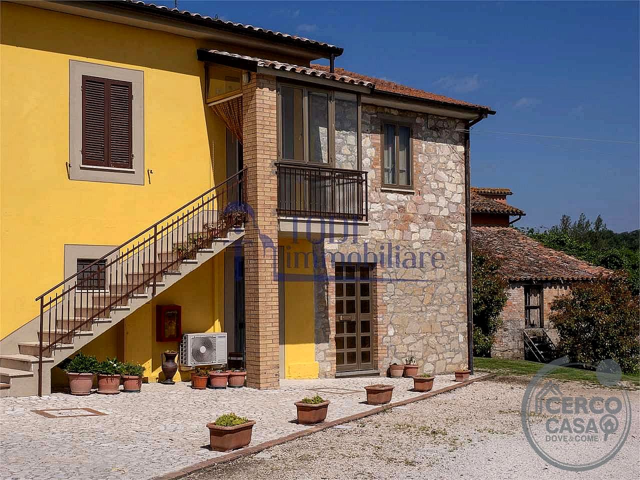PORZIONE DI CASA VENDITA TODI · foto 24