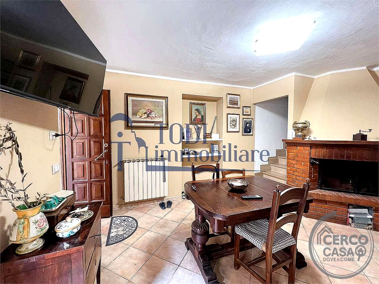 PORZIONE DI CASA VENDITA TODI · foto 14