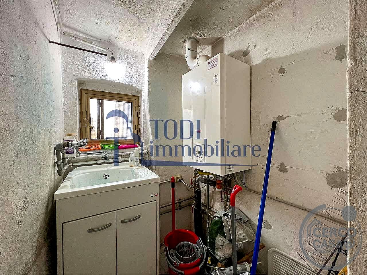 PORZIONE DI CASA VENDITA TODI · foto 5