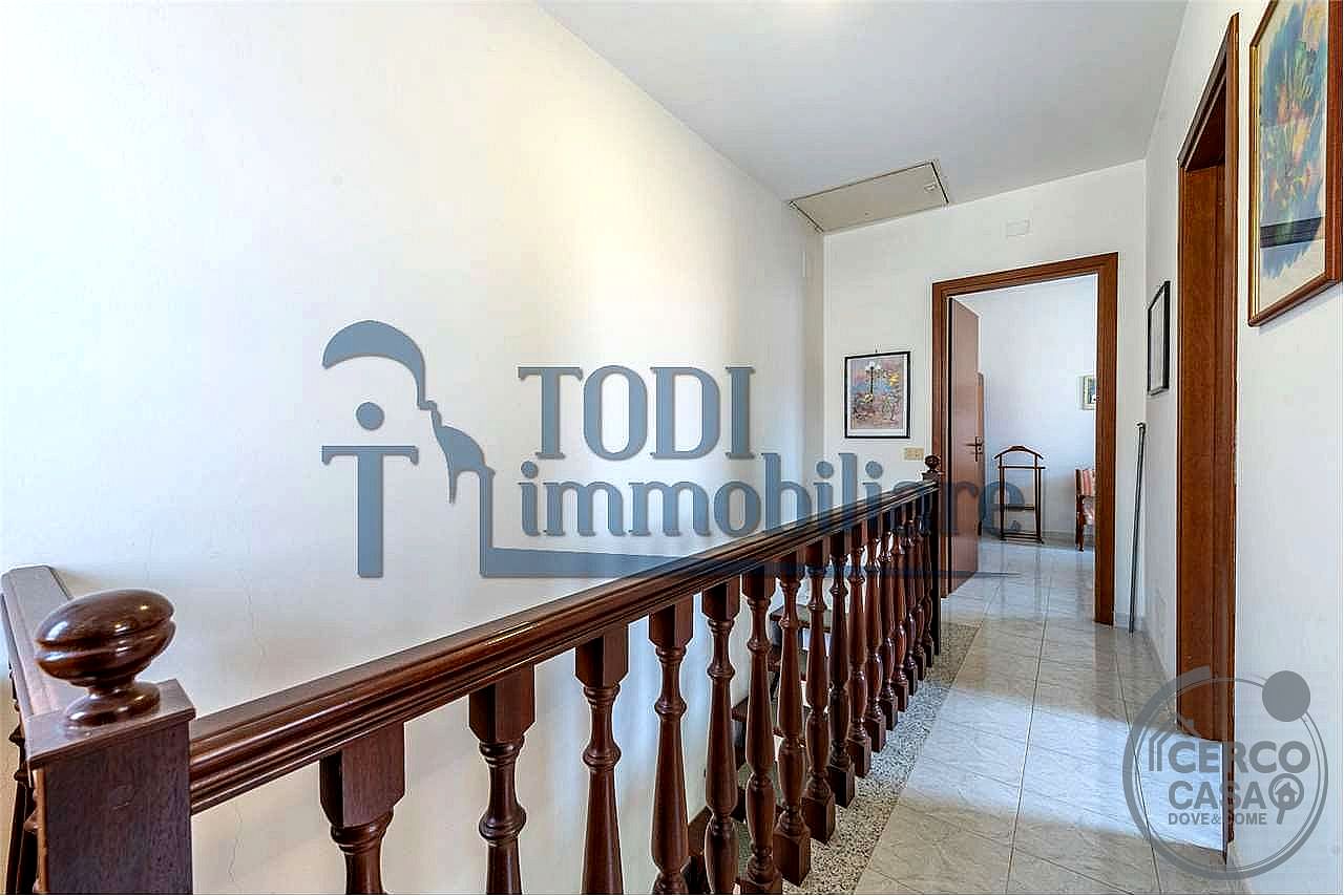 PORZIONE DI CASA VENDITA TODI · foto 12