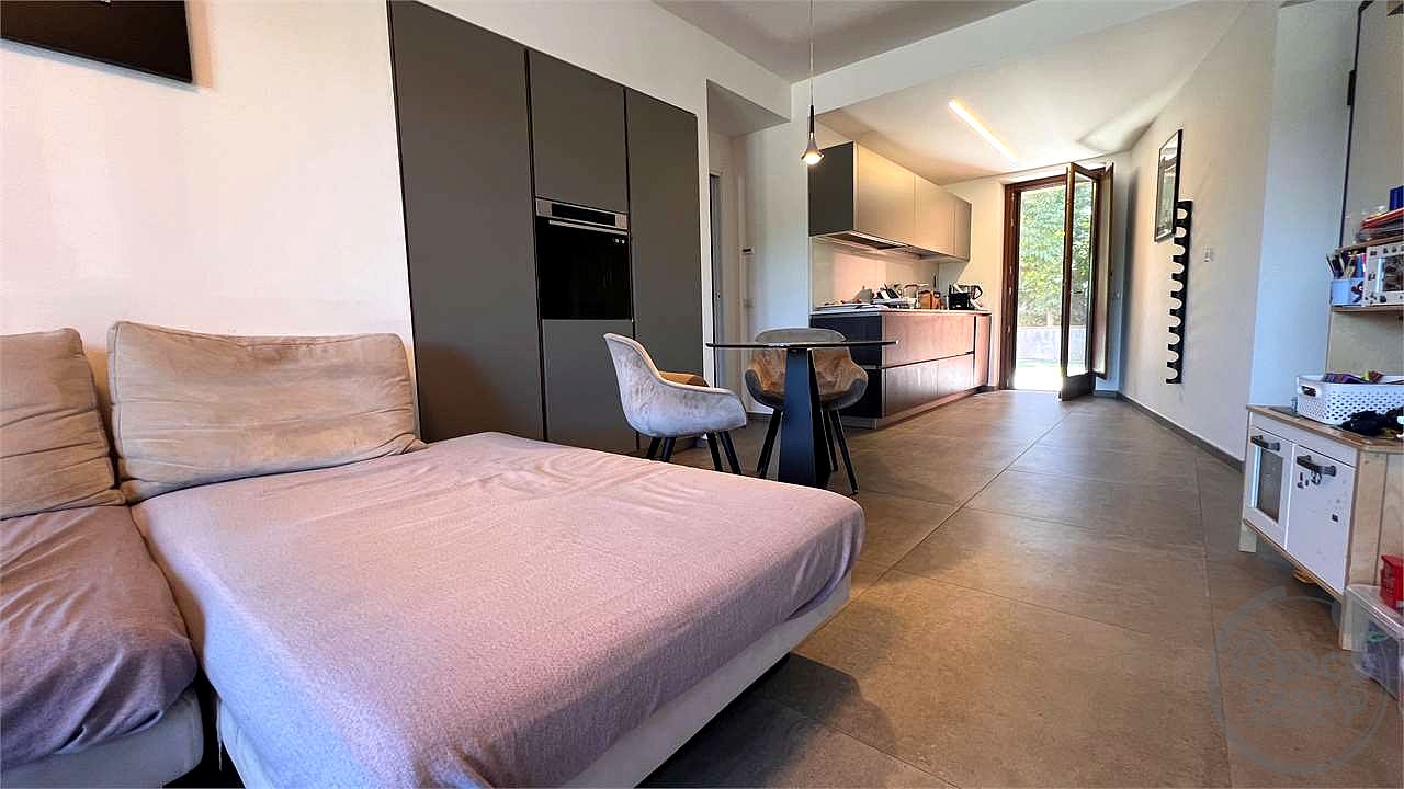 Mantignana – Trilocale con ingresso indipendente e doppio giardino