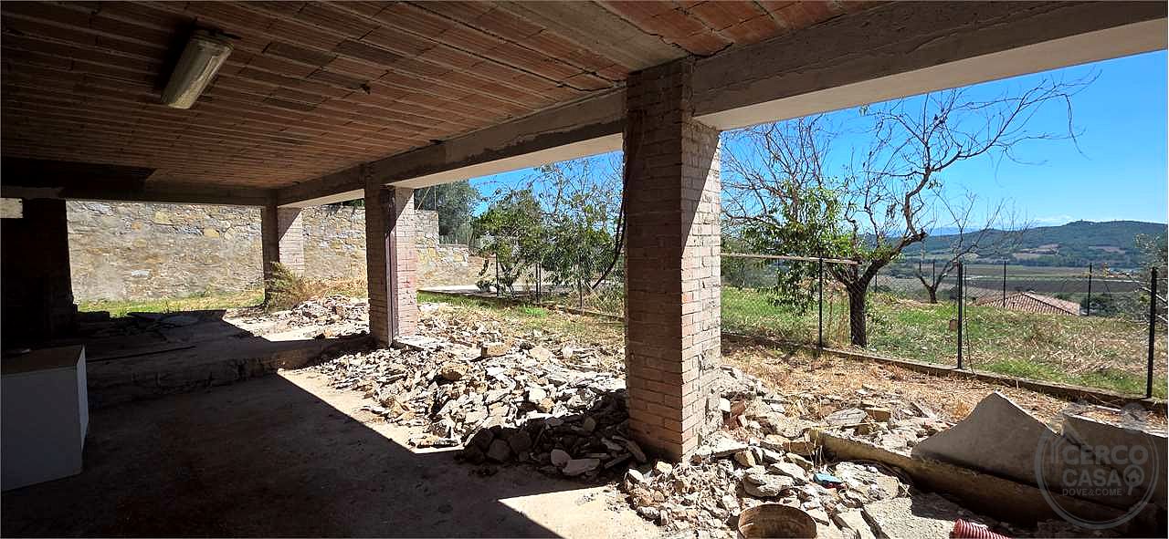 CASA SINGOLA FONTIGNANO - PERUGIA DA RISTRUTTURARE