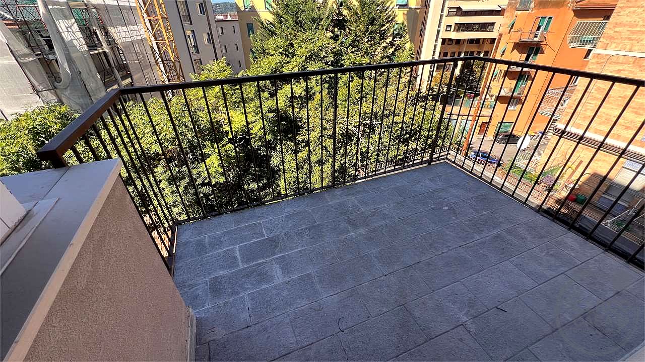 Appartamento 215 MQ con doppio accesso