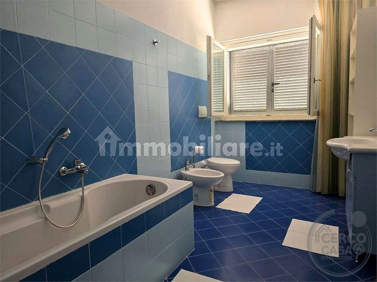 ESCLUSIVA VILLA PANORAMICA CON PISCINA, PARCO PRIVATO E AREA WELLNESS