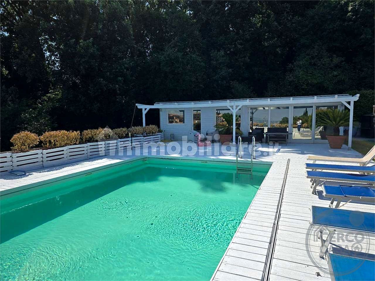 ESCLUSIVA VILLA PANORAMICA CON PISCINA, PARCO PRIVATO E AREA WELLNESS