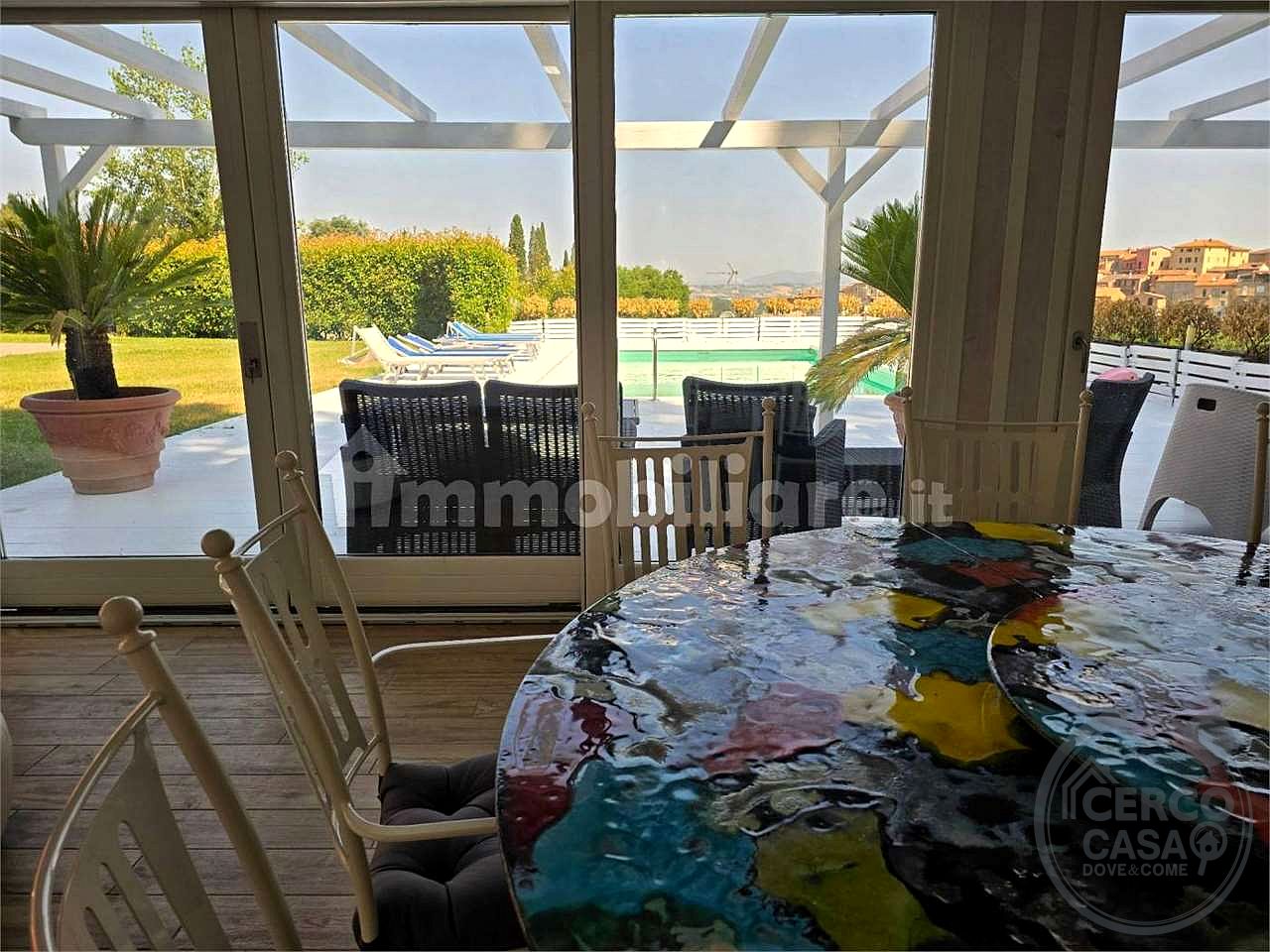 ESCLUSIVA VILLA PANORAMICA CON PISCINA, PARCO PRIVATO E AREA WELLNESS